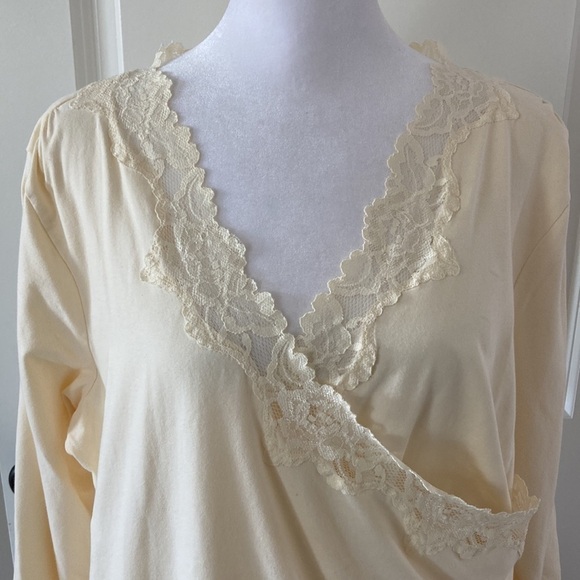 Coldwater Creek XL lace top crossover ivory 3/4 sleeves - Picture 2 of 10